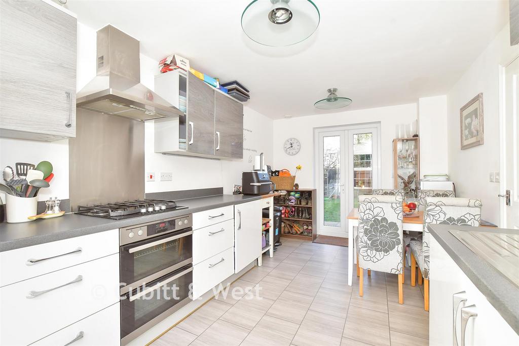 Kitchen/ Diner