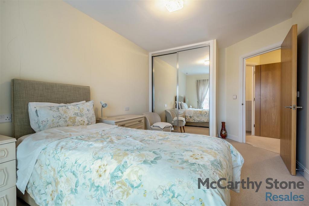 8673425-interior19.jpg