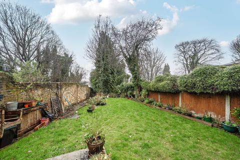 2 bedroom maisonette for sale, Belvedere Road, London, SE19