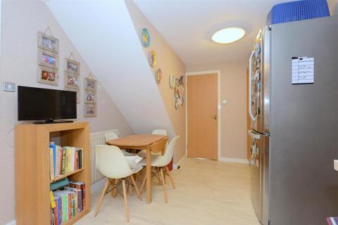 4 bedroom detached house for sale, Perivale Close, Shrewsbury