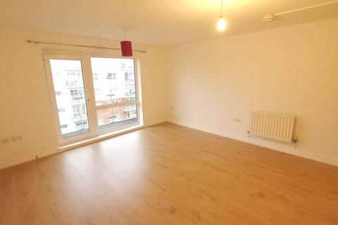 2 bedroom apartment to rent, Clarkson Court, Hatfield