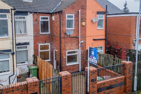 3 bedroom terraced house for sale, Field Crescent, South Elmsall, WF9