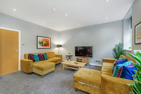 3 bedroom apartment to rent, Canning Street, Liverpool