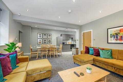 3 bedroom apartment to rent, Canning Street, Liverpool