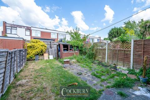 3 bedroom end of terrace house to rent, Stofield Gardens, Mottingham, SE9