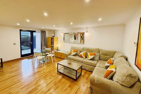 1 bedroom flat to rent, Charter House, 85 Canute Road, SO14