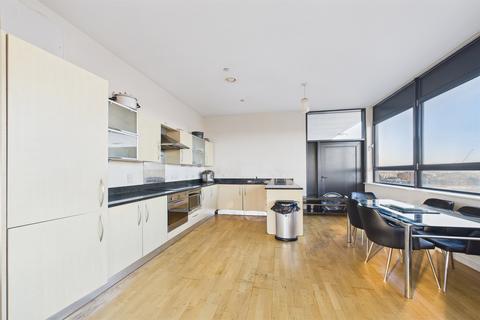 3 bedroom apartment to rent, Degrees North, Newcastle Upon Tyne