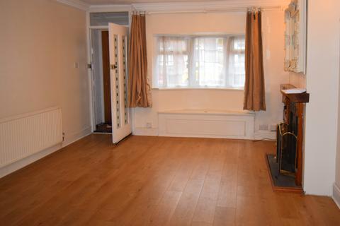 2 bedroom terraced house to rent, Acme Road, Watford WD24