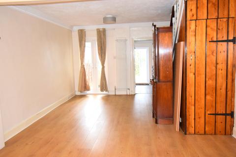 2 bedroom terraced house to rent, Acme Road, Watford WD24
