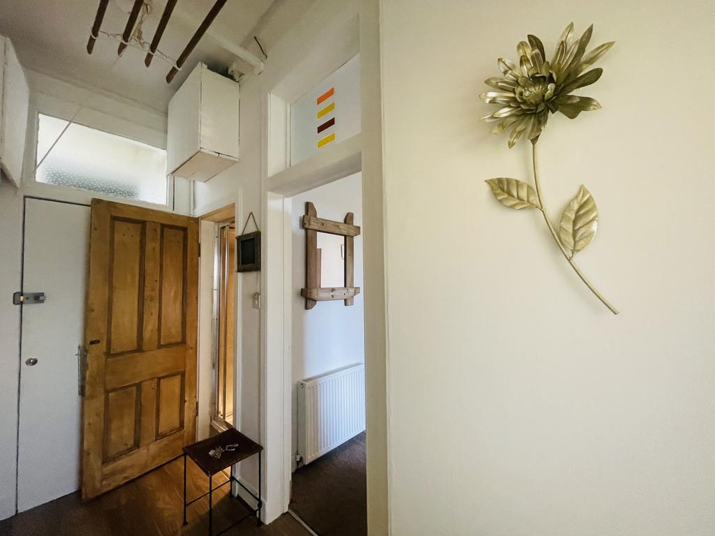 Hallway Diff Angle