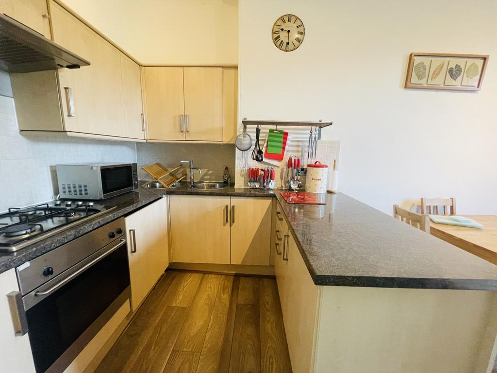 Kitchen Side On