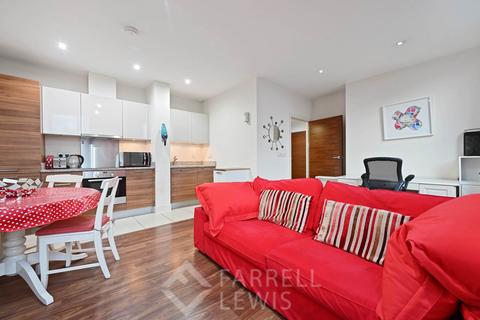1 bedroom apartment to rent, Bromyard Avenue, London W3