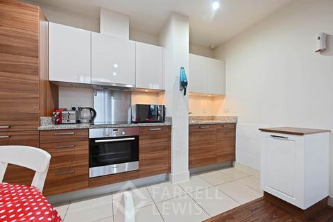 1 bedroom apartment to rent, Bromyard Avenue, London W3