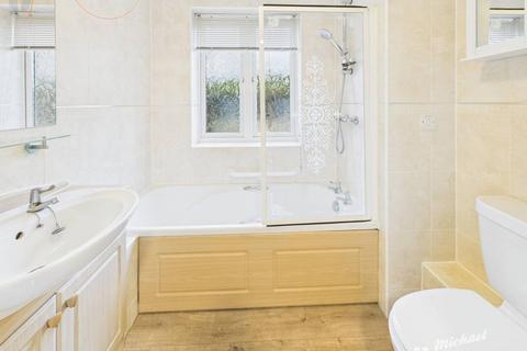 undefined, Pearl Court,  Aylesbury, Buckinghamshire