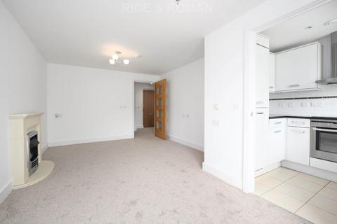 2 bedroom retirement property for sale, Oatlands Avenue, Weybridge KT13