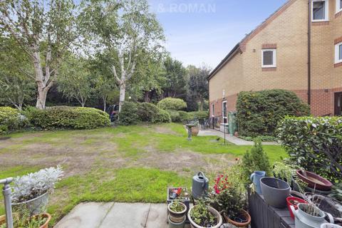 1 bedroom retirement property for sale, The Grove, Epsom KT17