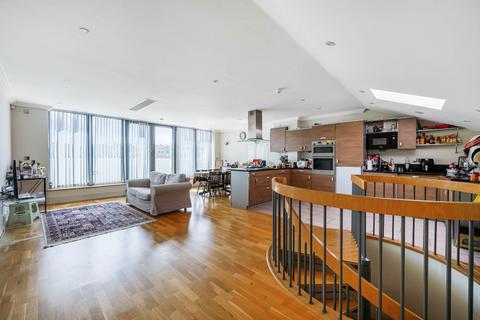 undefined, Penthouse "The Island" Tallow Road, Brentford
