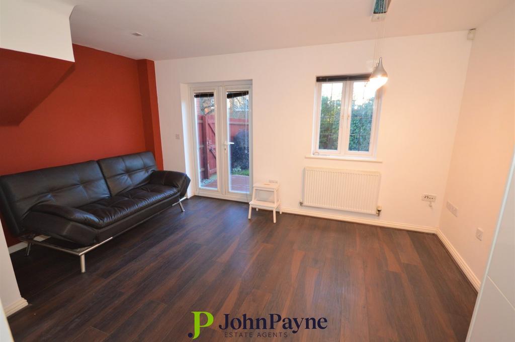 Living Dining Area