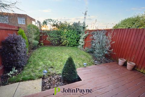3 bedroom end of terrace house to rent, Crediton Close, Styvechale, Coventry, CV3