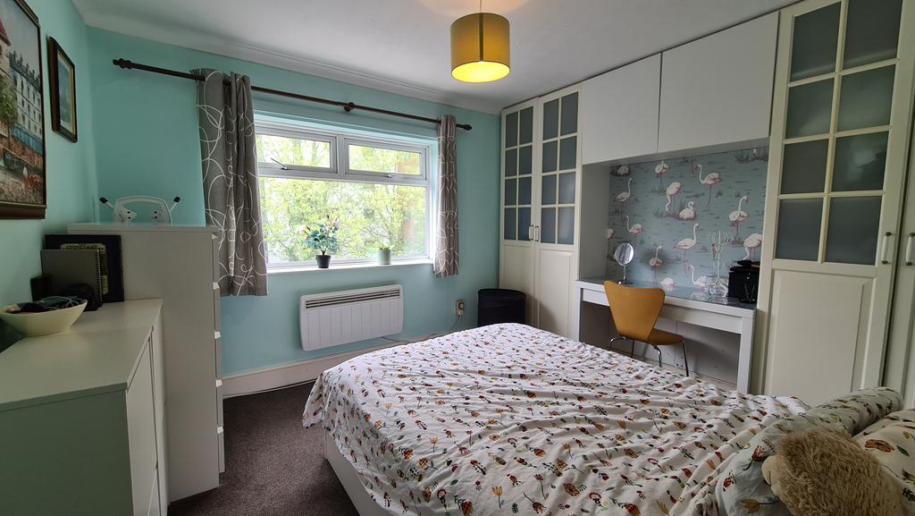 Main bedroom