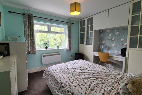 2 bedroom flat to rent, Canute Road, Southampton, SO14