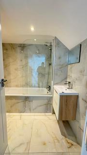 3 bedroom flat to rent, Wood Green, N22