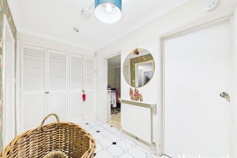 undefined, Windsor Road, London, UK, W5