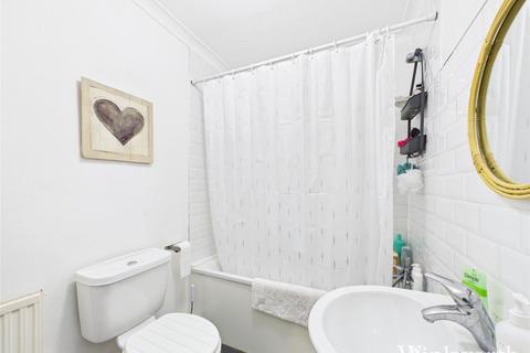 undefined, Windsor Road, London, UK, W5