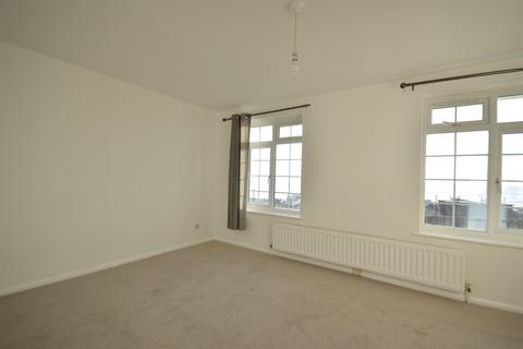 2 bedroom terraced house to rent, Albion Road, Selsey, Chichester, PO20