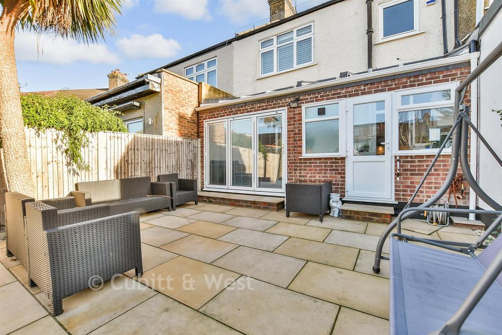 Patio / Decking