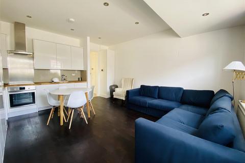 1 bedroom flat for sale, Portland Road, London