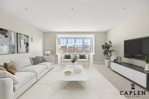 6 bedroom house for sale, Chatsworth Mews, Stapleford Abbotts