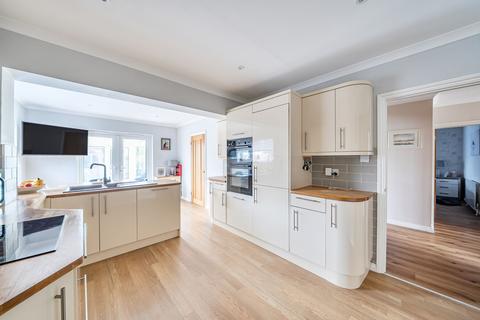 2 bedroom property for sale, Exeter Close, West Meads, PO21