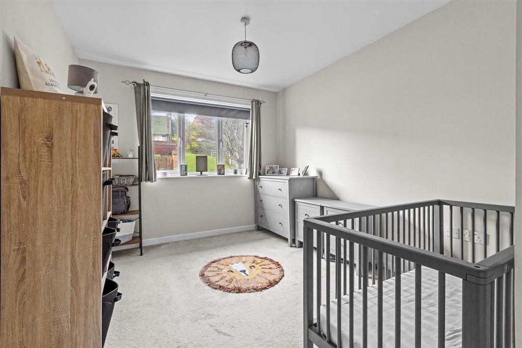 118 St Hughs Ave, HP13 7 TZ-1.jpg