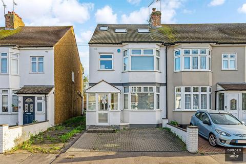 undefined, Rainsford Way, Hornchurch, RM12