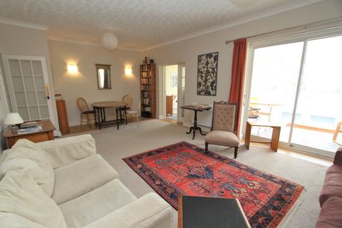 2 bedroom apartment for sale, Grassington Road, Eastbourne BN20