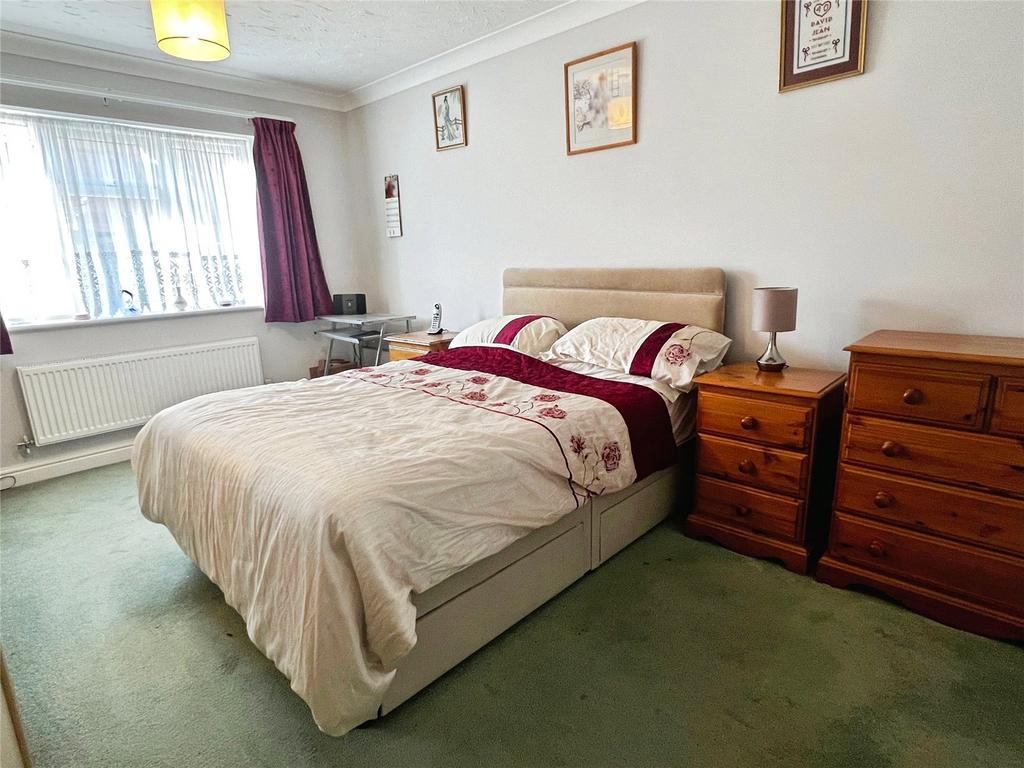 Bed 1