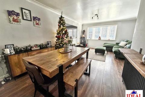 undefined, Cambourne Close, Adwick-Le-Street, Doncaster