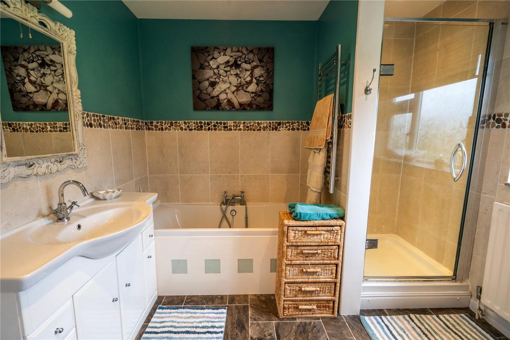 Bathroom (2)
