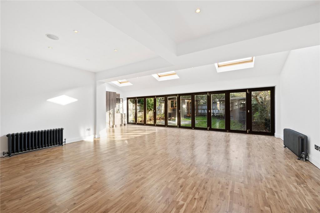 Dining/Drawing Room