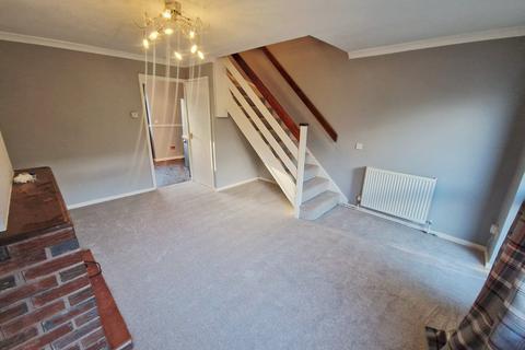 2 bedroom terraced house to rent, Meredith Gardens, Southampton SO40