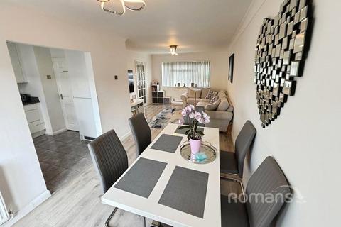 2 bedroom terraced house for sale, Chester Way, Tongham, Farnham