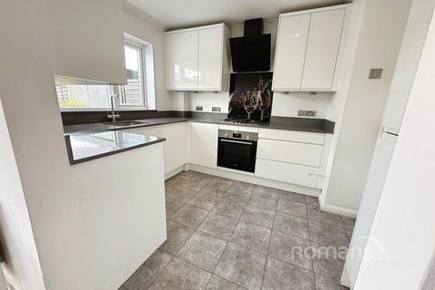 2 bedroom terraced house for sale, Chester Way, Tongham, Farnham