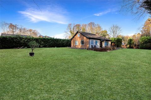 4 bedroom bungalow for sale, Thistle Hill, Coulby Manor Way