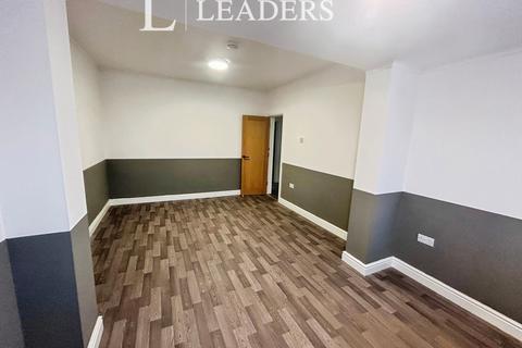 3 bedroom semi-detached house to rent, Beacon Road, Loughborough, Leicestershire, LE11
