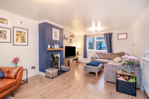 3 bedroom terraced house for sale, Henllys Way, Cwmbran