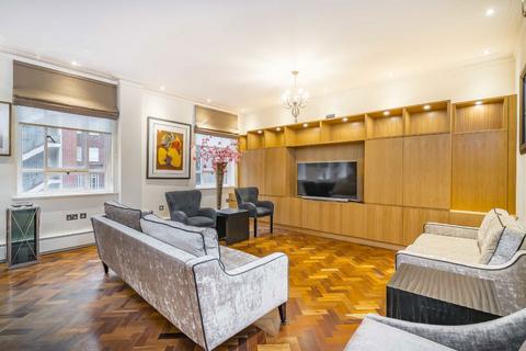 undefined, Grosvenor Square, London W1K