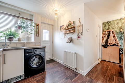 3 bedroom terraced house for sale, Windyridge Gardens, Gloucestershire GL50