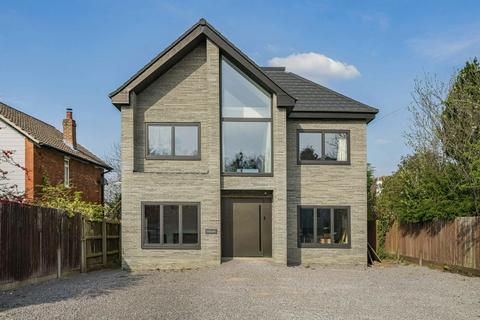 5 bedroom detached house for sale, Kidnappers Lane, Cheltenham GL53