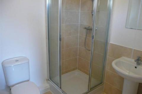 2 bedroom flat to rent, 7Even, Stone Street, Bradford